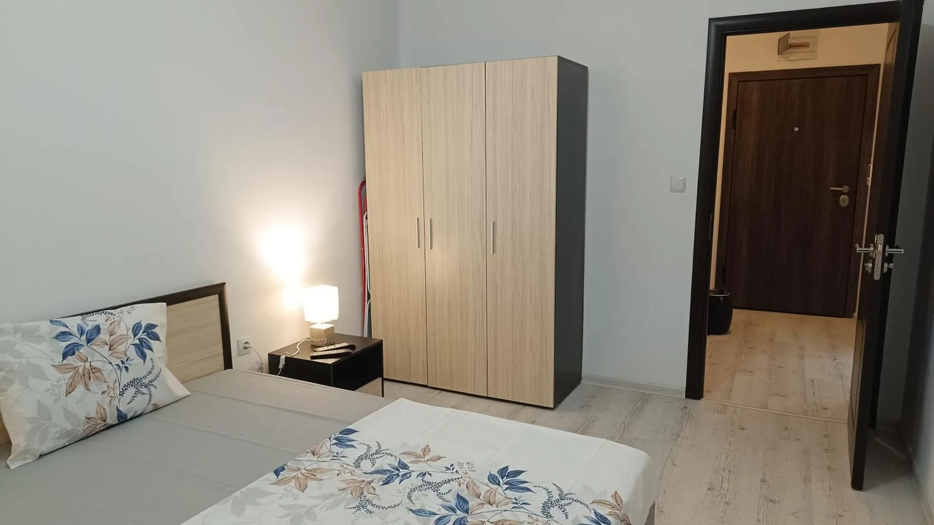 One-Bedroom Apartment-14 Filip Makedonski 49B Plovdiv Lägenhet
